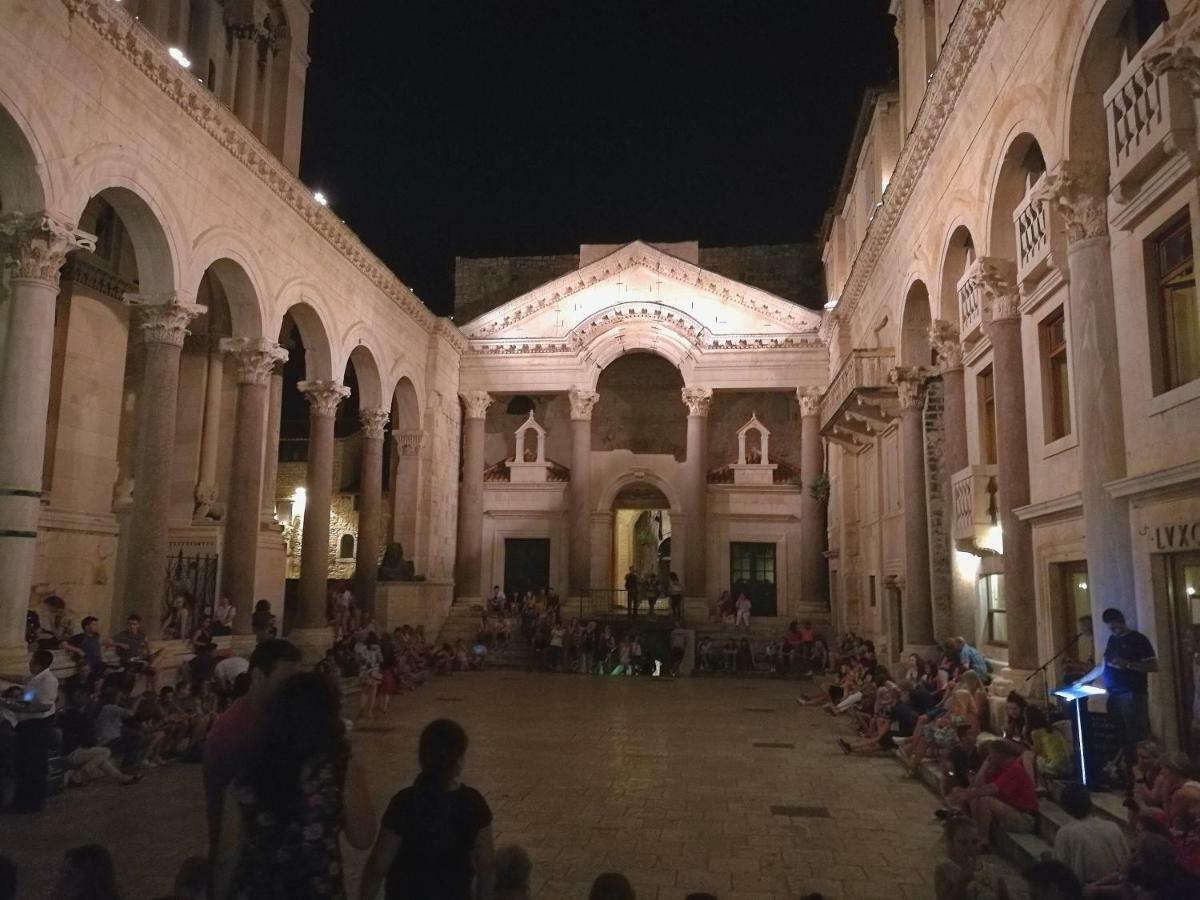 Diocletians Palace Apartment For Two 스플리트 외부 사진