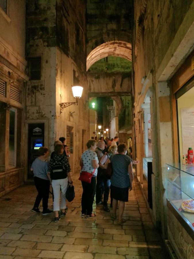 Diocletians Palace Apartment For Two 스플리트 외부 사진
